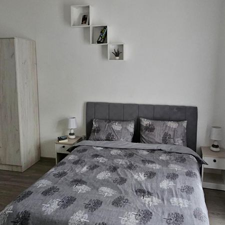 Apartments Ogurlic Herceg Novi Zimmer foto